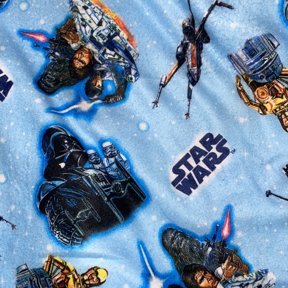 Star Wars pajamas size large NWT - Picture 2 of 7